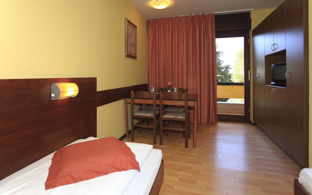Hotel Donat - All Inclusive Zara Esterno foto