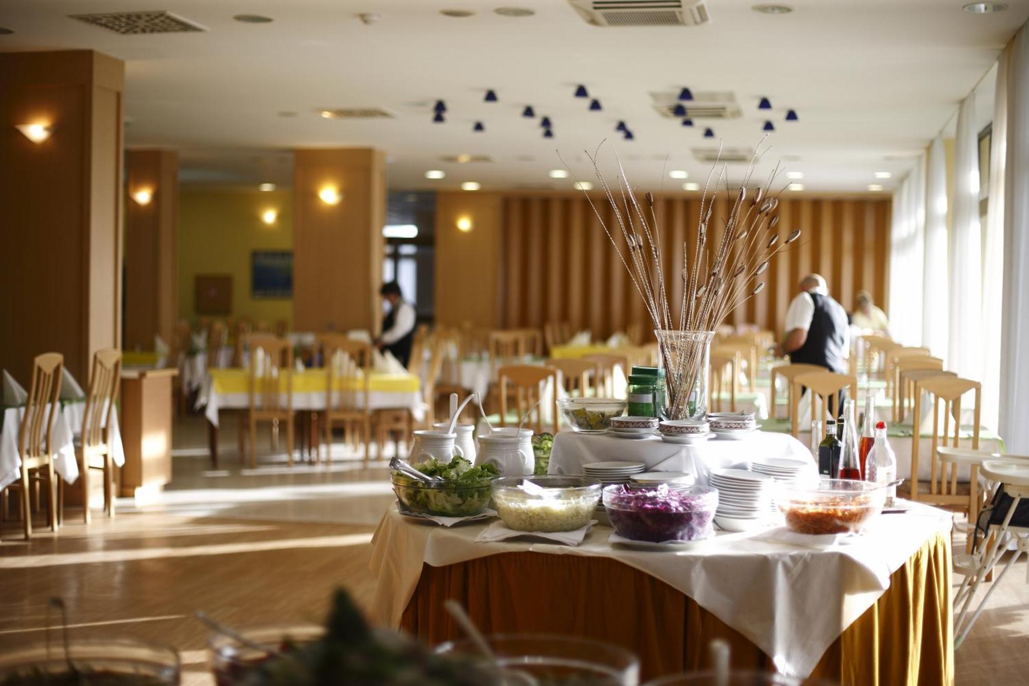 Hotel Donat - All Inclusive Zara Esterno foto