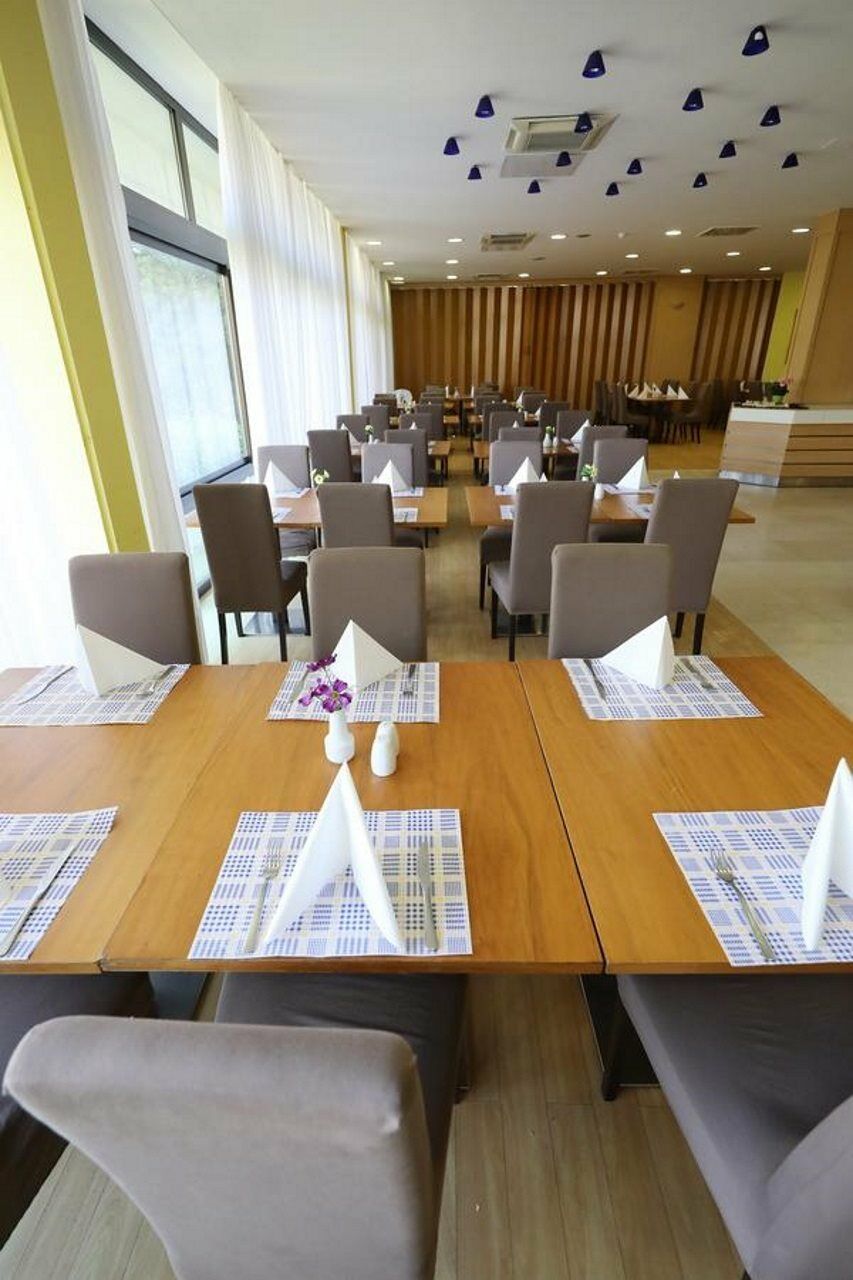 Hotel Donat - All Inclusive Zara Esterno foto